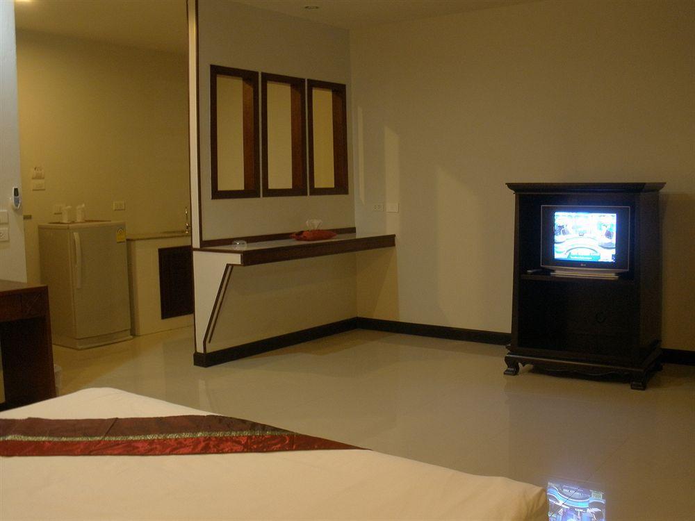C.A.P Mansion Apartment Phuket Bagian luar foto