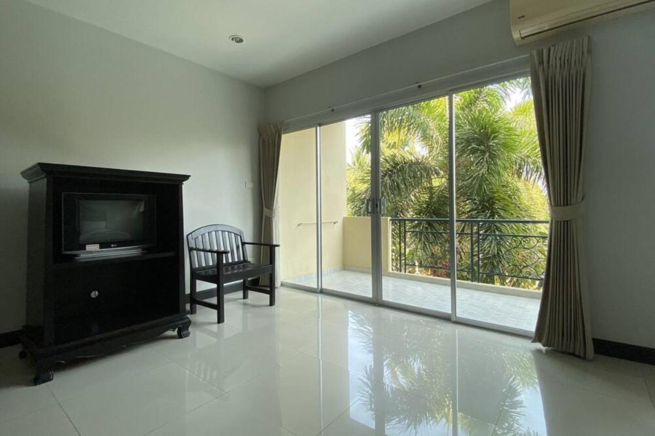 C.A.P Mansion Apartment Phuket Bagian luar foto