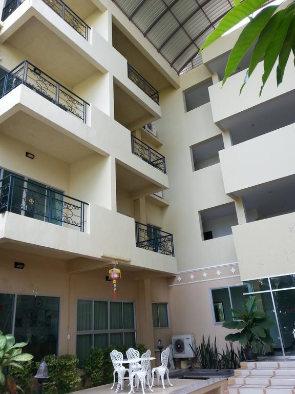 C.A.P Mansion Apartment Phuket Bagian luar foto