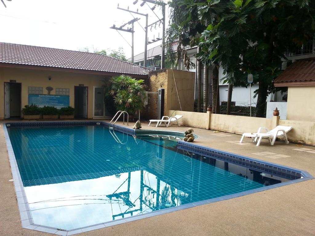 C.A.P Mansion Apartment Phuket Bagian luar foto